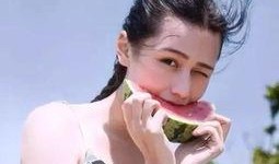 网红吃瓜头像女的图片,揭秘网络红人的神秘面纱