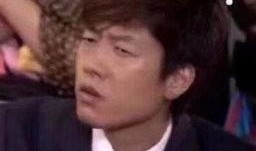 娱乐圈爆料网图表情包,揭秘明星幕后趣事