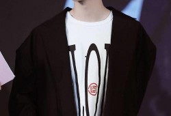 球员舒畅爆料视频最新版,最新爆料视频揭示足坛内幕